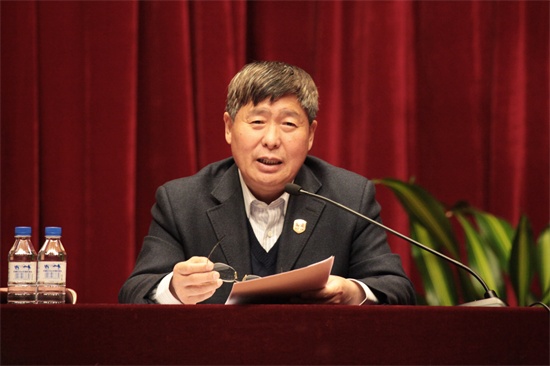 1学院党委书记、副院长王清山做动员讲话.jpg