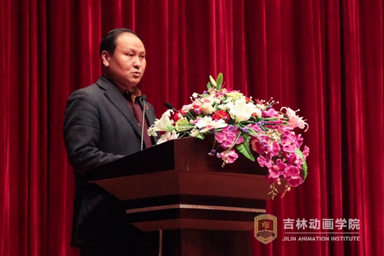 5副院长张砚为宣读英国威廉希尔唯一官网2015年竞聘上岗实施方案.jpg