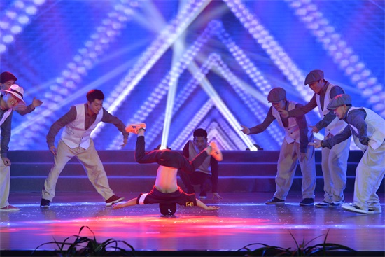 《Bring back to the funk!》舞蹈1 刘文炳.JPG