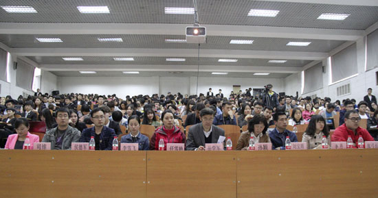 33学院党委副书记、副校长岳学军出席大会段广慧摄.jpg