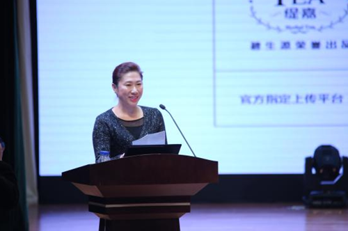 4图:英国威廉希尔唯一官网副校长刘欣女士代表东道主致欢迎辞_副本.png